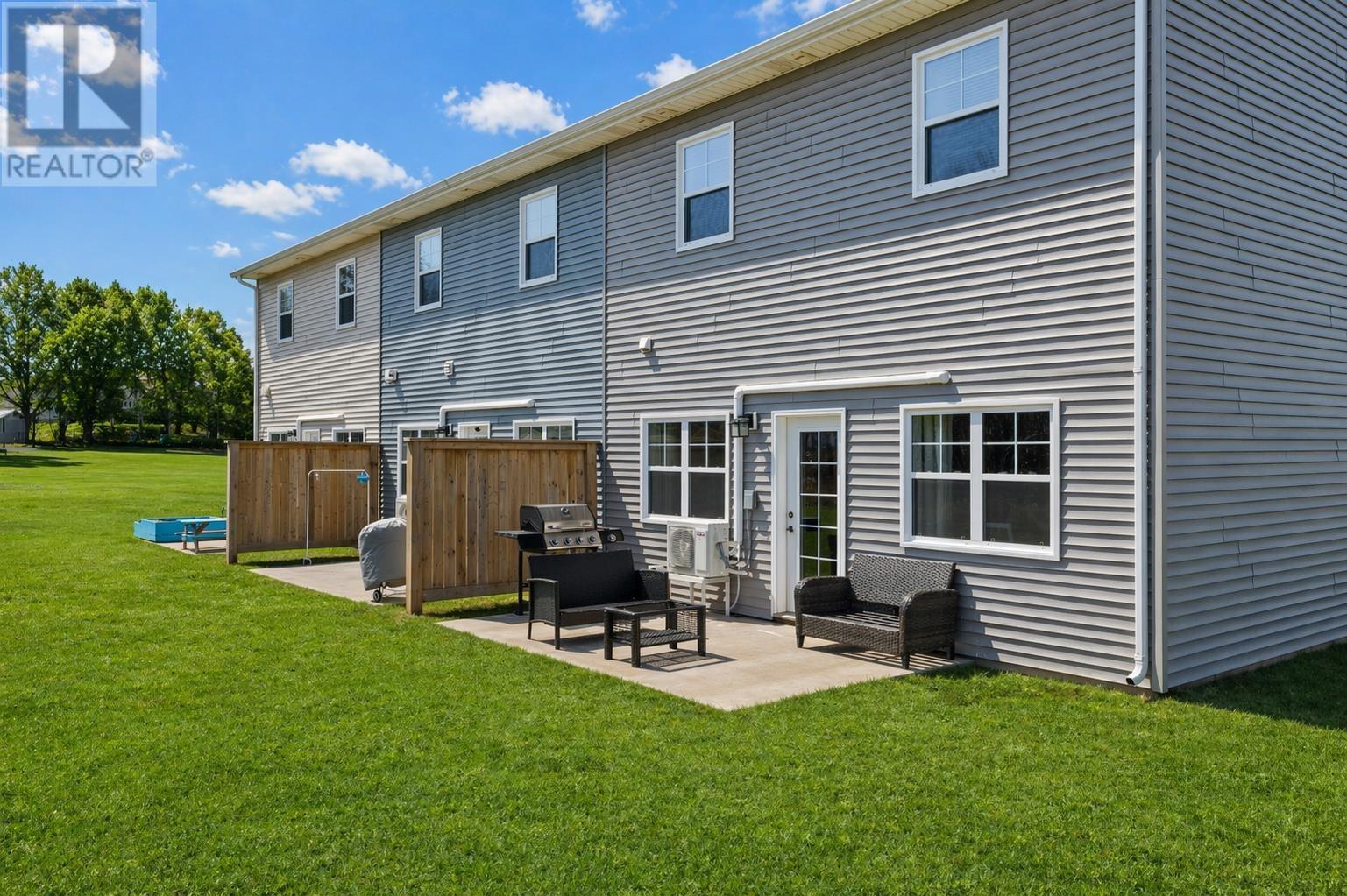 40 Woodhouse Court, Stratford, Prince Edward Island  C1B 4L2 - Photo 4 - 202606456