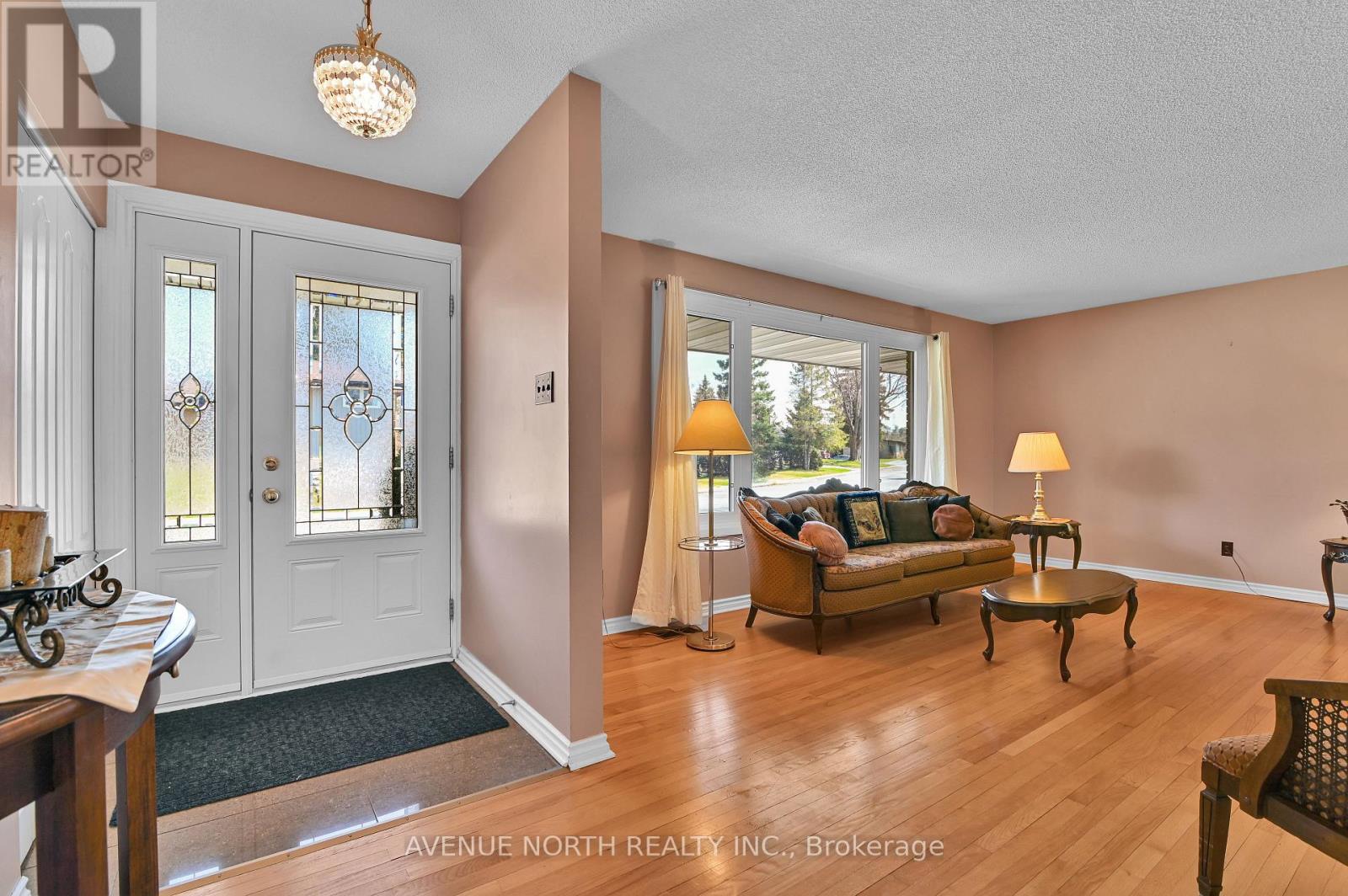 980 Wiseman Crescent, Ottawa, Ontario  K1V 8J4 - Photo 6 - X13041828