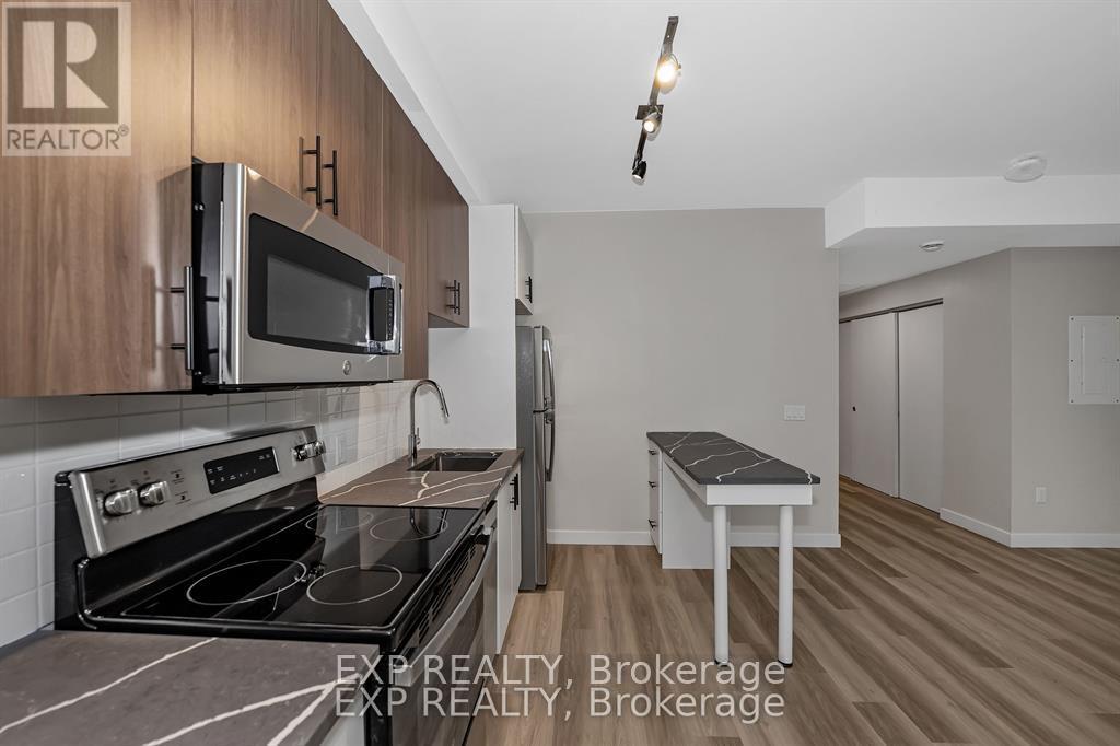 001 - 211 Armstrong Street, Ottawa, Ontario  K1Y 2W3 - Photo 6 - X13041858