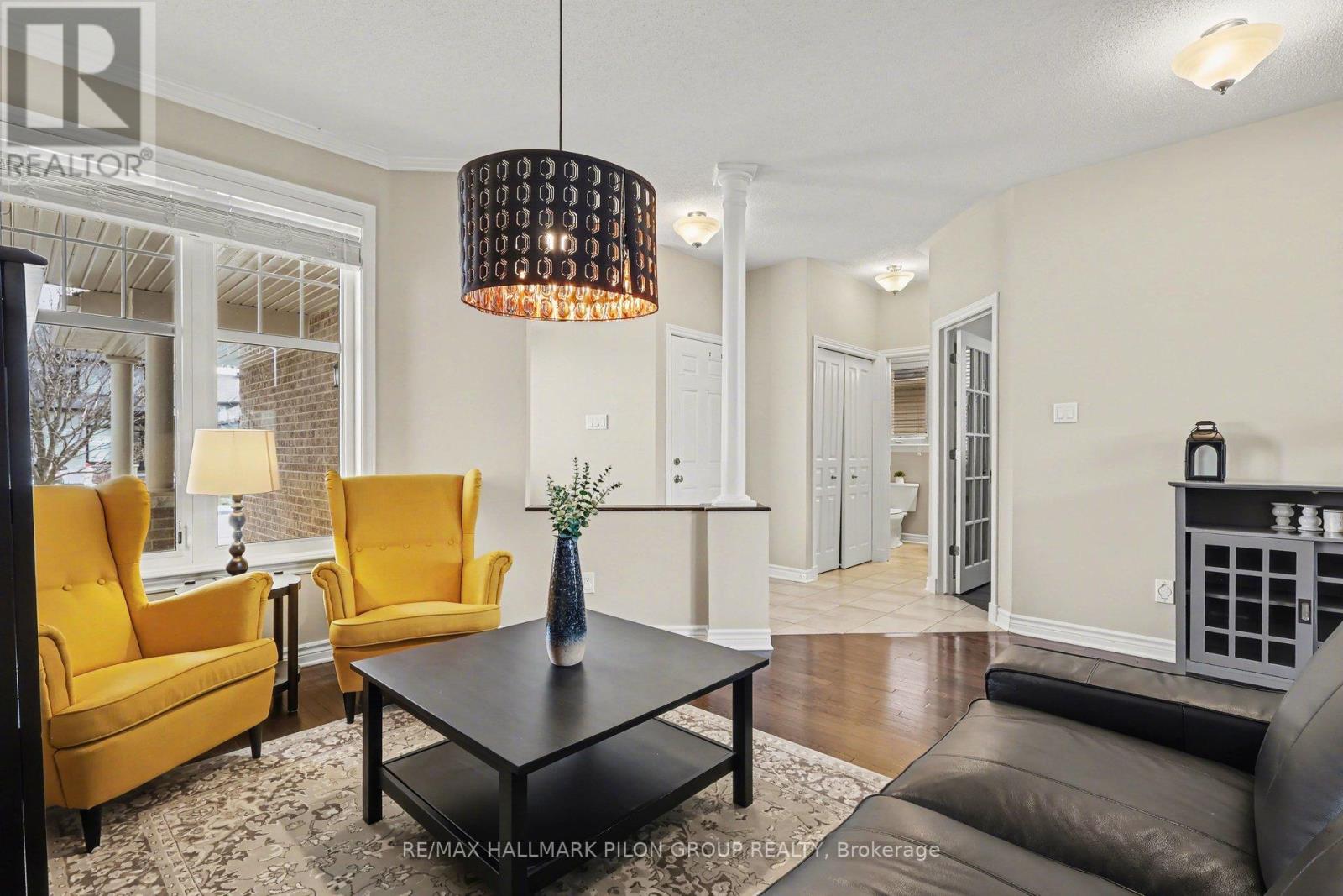 865 Contour Street, Ottawa, Ontario  K1W 0G6 - Photo 10 - X13041964