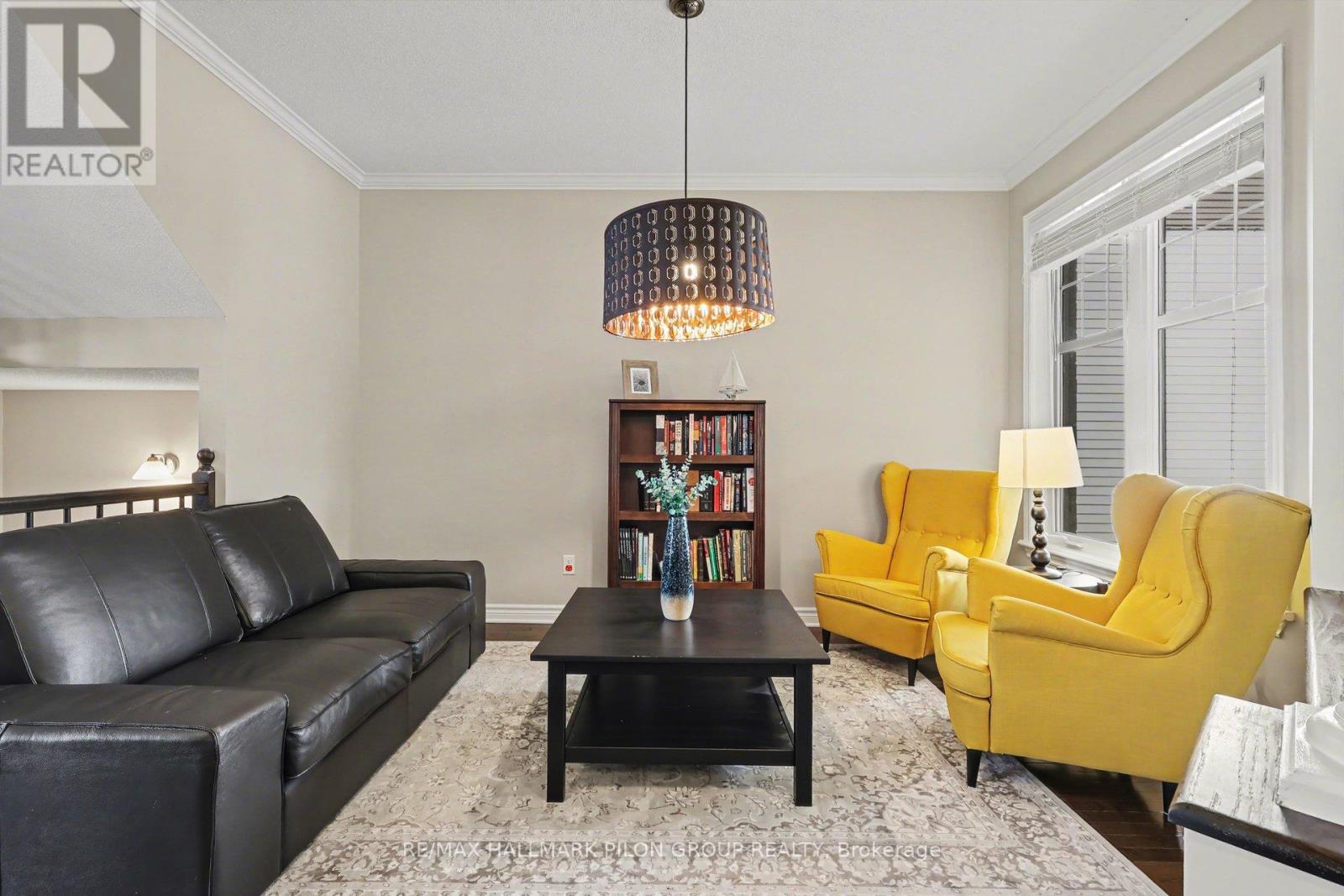 865 Contour Street, Ottawa, Ontario  K1W 0G6 - Photo 11 - X13041964