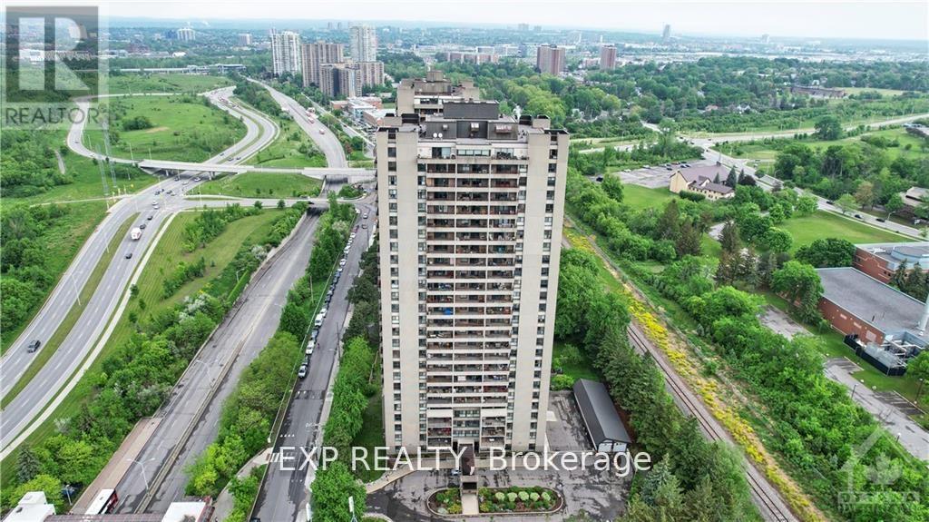 906 - 1785 FROBISHER LANE, ottawa, Ontario