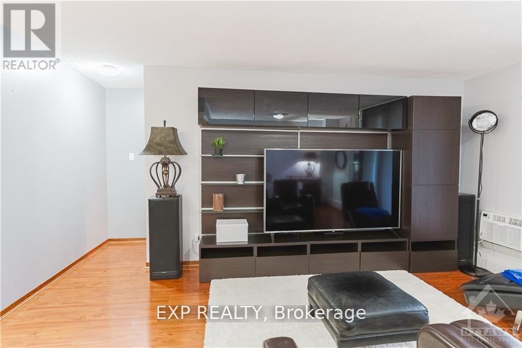 906 - 1785 Frobisher Lane, Ottawa, Ontario  K1G 3T7 - Photo 10 - X13041970