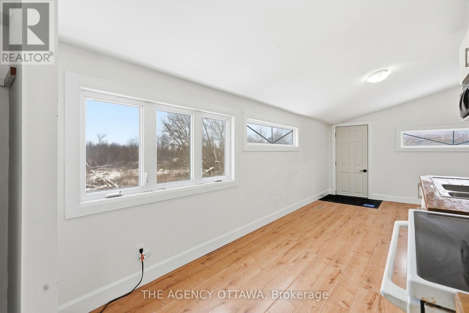 4667 Albion Road, Ottawa, Ontario  K1X 1A4 - Photo 17 - X13041986