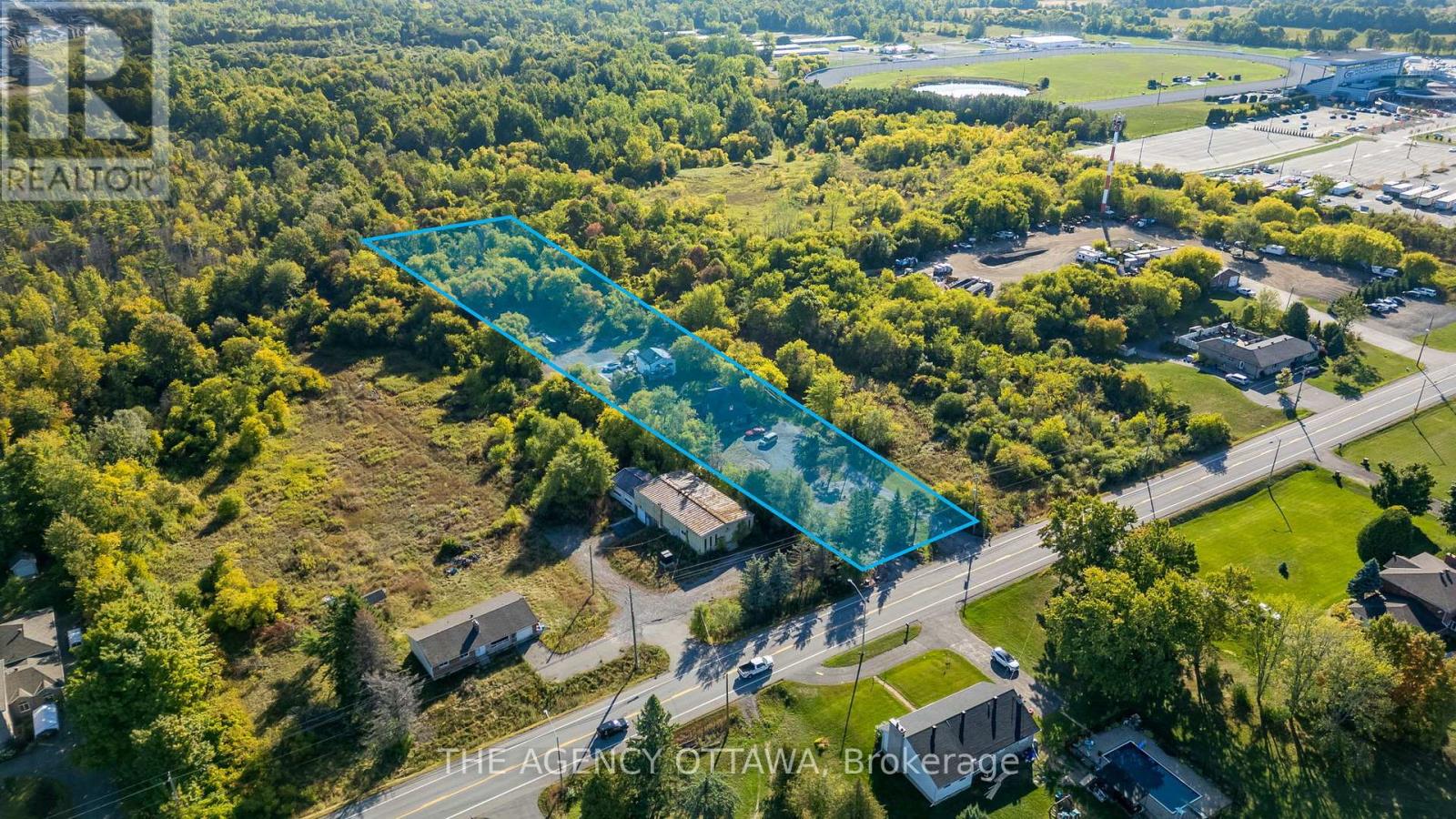 4667 Albion Road, Ottawa, Ontario  K1X 1A4 - Photo 4 - X13041986