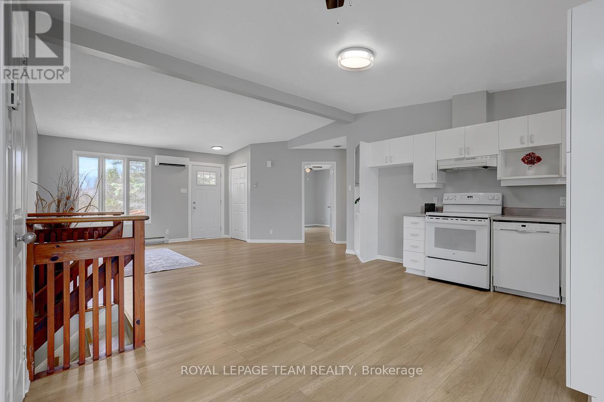 8055 County Rd. 44 Road, Edwardsburgh/cardinal, Ontario  K0E 1X0 - Photo 12 - X13042034