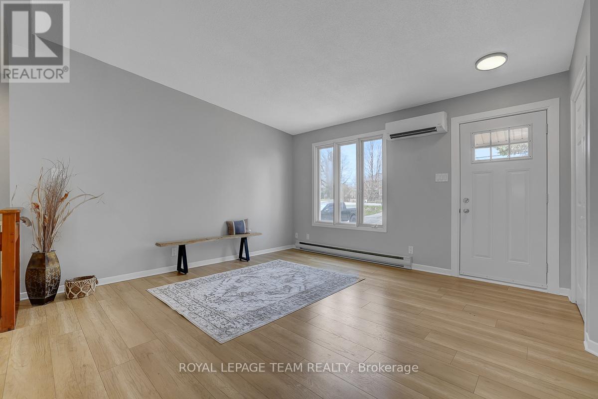 8055 County Rd. 44 Road, Edwardsburgh/cardinal, Ontario  K0E 1X0 - Photo 3 - X13042034