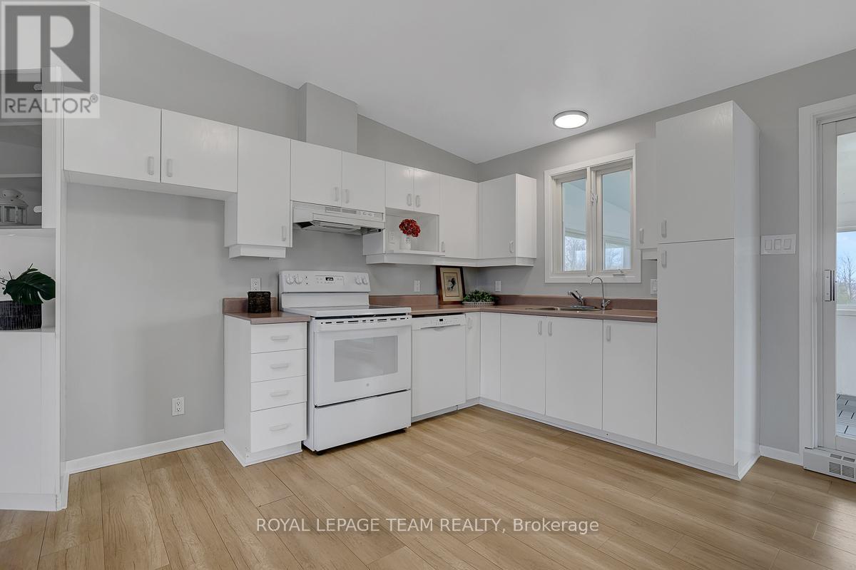 8055 County Rd. 44 Road, Edwardsburgh/cardinal, Ontario  K0E 1X0 - Photo 7 - X13042034