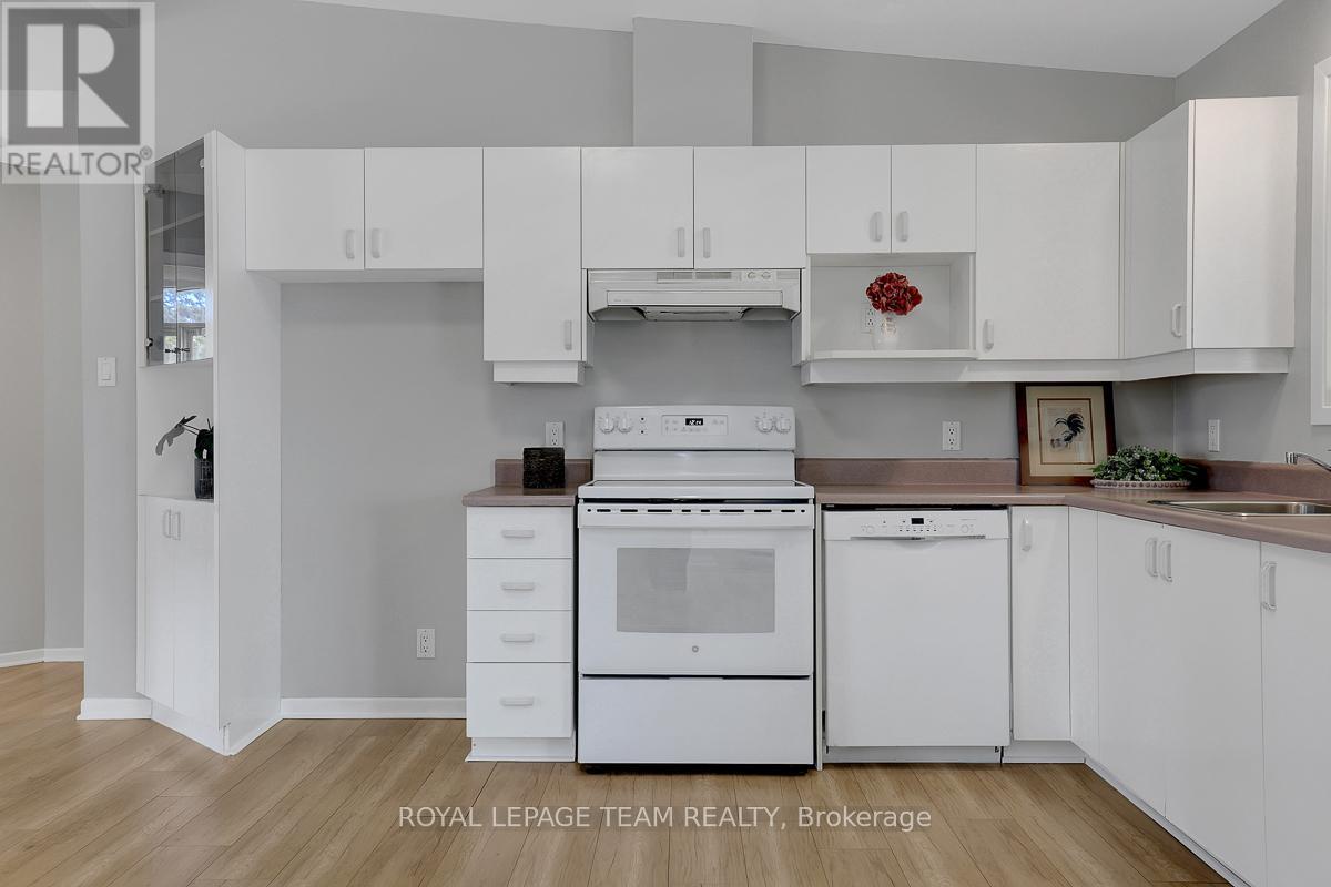 8055 County Rd. 44 Road, Edwardsburgh/cardinal, Ontario  K0E 1X0 - Photo 8 - X13042034