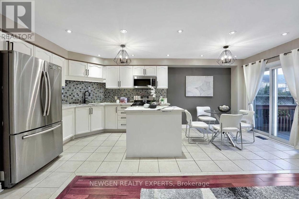 Upper - 68 Root Crescent E, Ajax, Ontario  L1T 4M3 - Photo 22 - E12701290