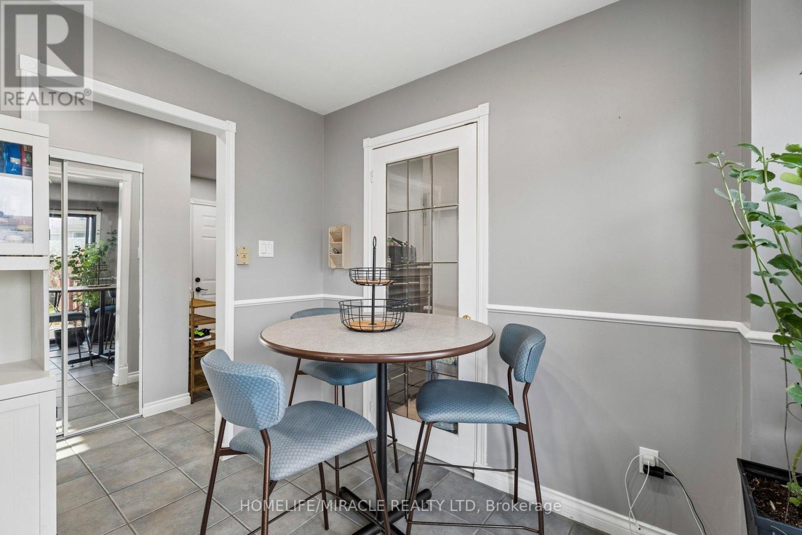 77 Livingstone Street W, Barrie (Sunnidale), Ontario  L4N 7J1 - Photo 14 - S13041700