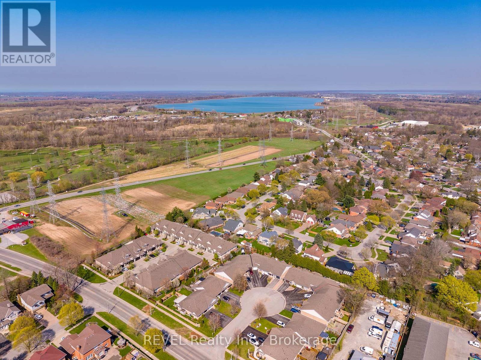 212 - 2799 St. Paul Avenue, Niagara Falls, Ontario  L2J 2L3 - Photo 33 - X13041796