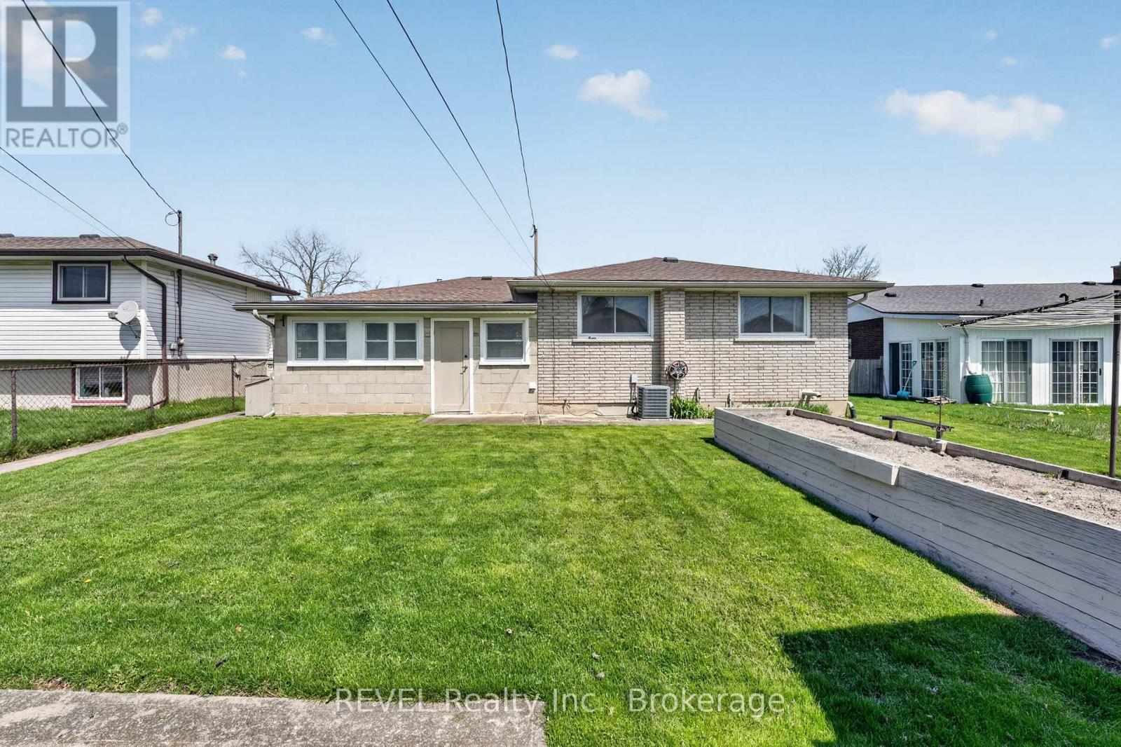 15 Woodgate Drive, Welland, Ontario  L3C 3H5 - Photo 41 - X13041824