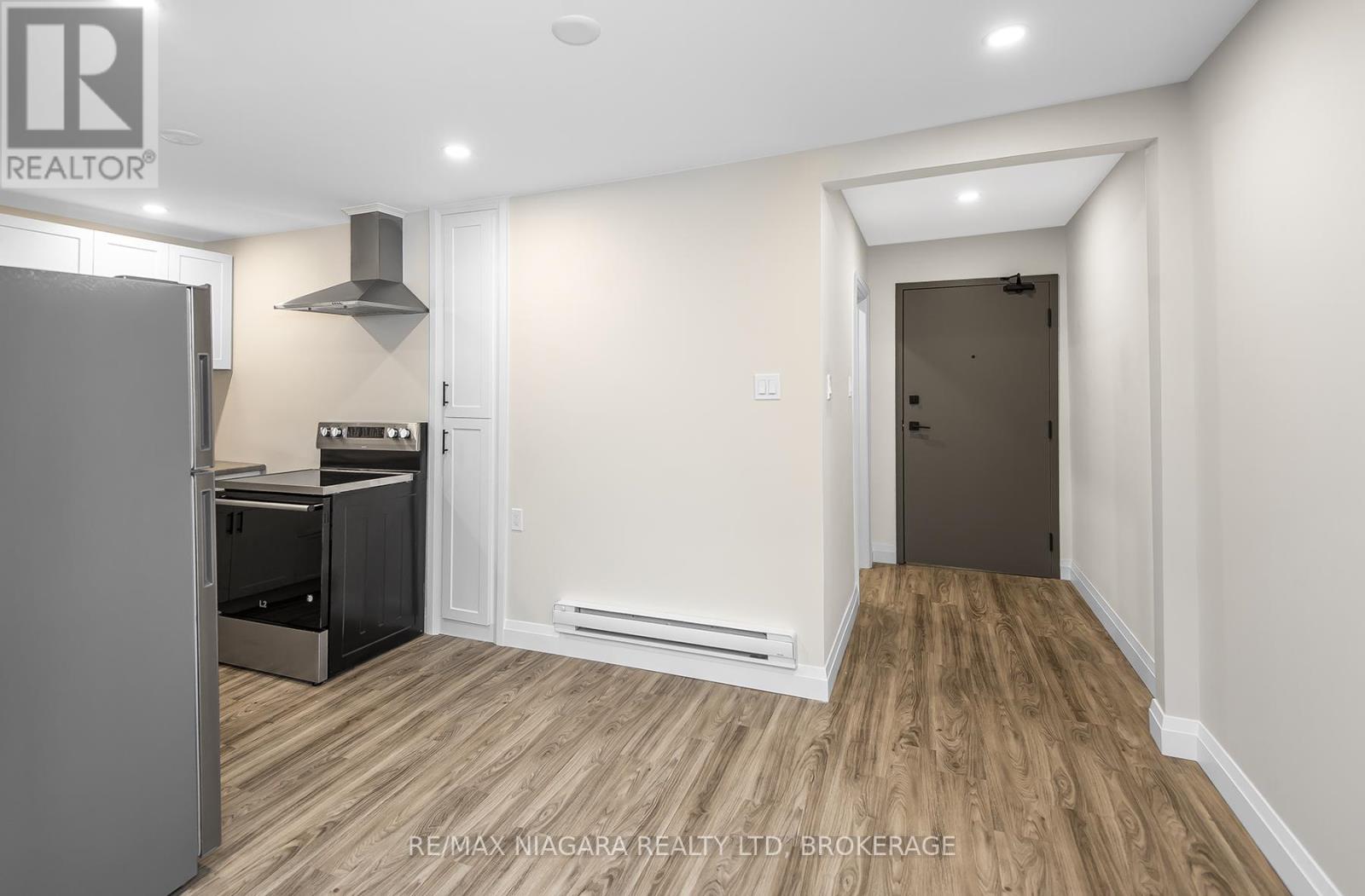 Unit 2 - 264 West Street, Port Colborne, Ontario  L3K 4E4 - Photo 5 - X13041890