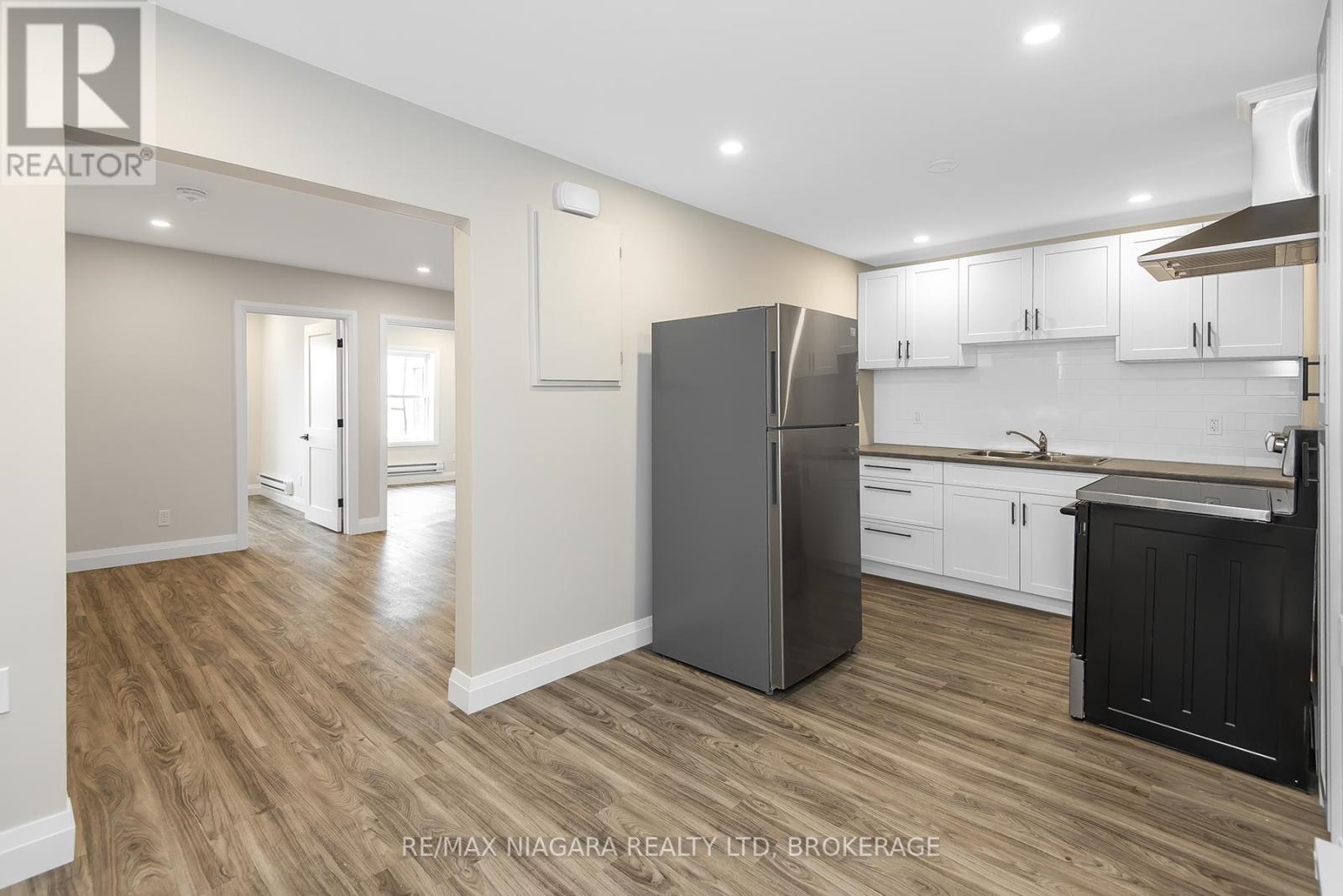 Unit 2 - 264 West Street, Port Colborne, Ontario  L3K 4E4 - Photo 7 - X13041890