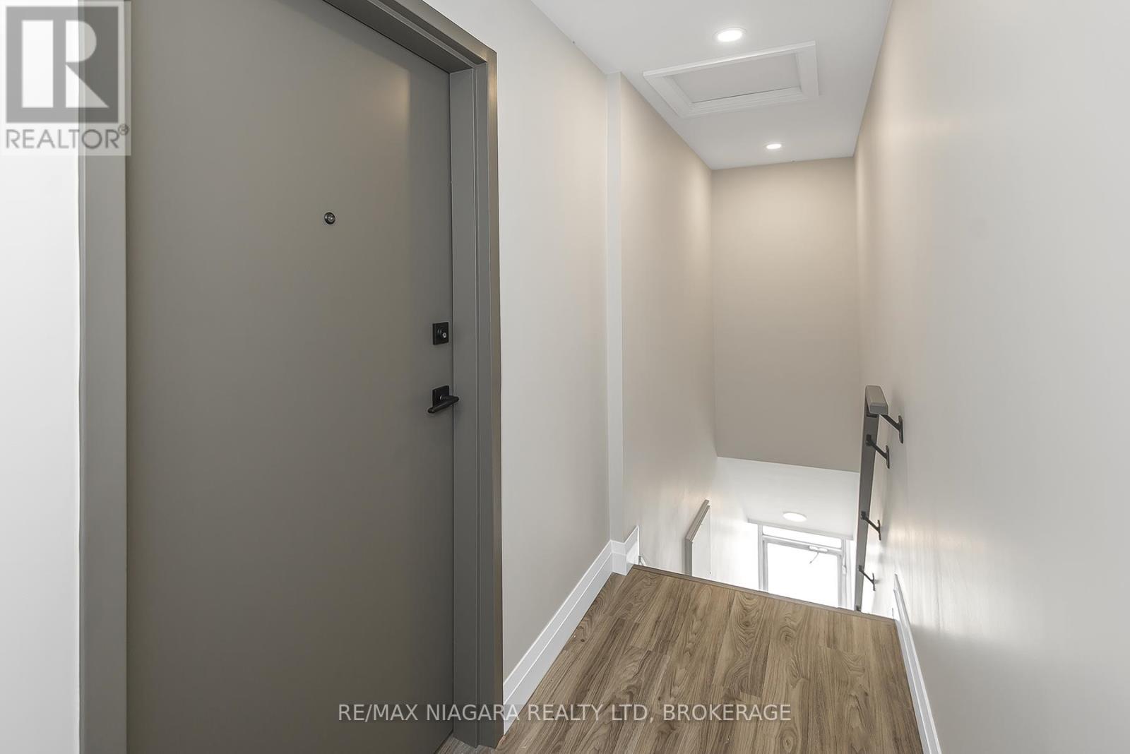 Unit 1 - 264 West Street, Port Colborne, Ontario  L3K 4E4 - Photo 13 - X13041894