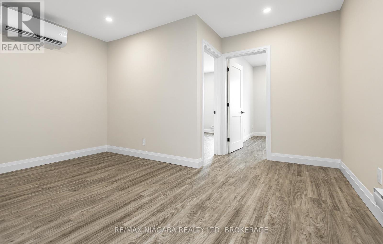 Unit 1 - 264 West Street, Port Colborne, Ontario  L3K 4E4 - Photo 7 - X13041894