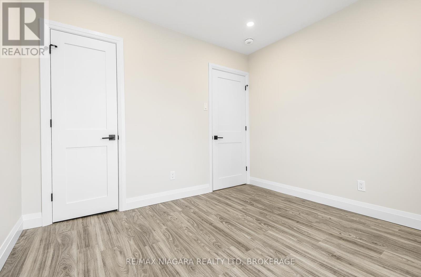 Unit 1 - 264 West Street, Port Colborne, Ontario  L3K 4E4 - Photo 9 - X13041894