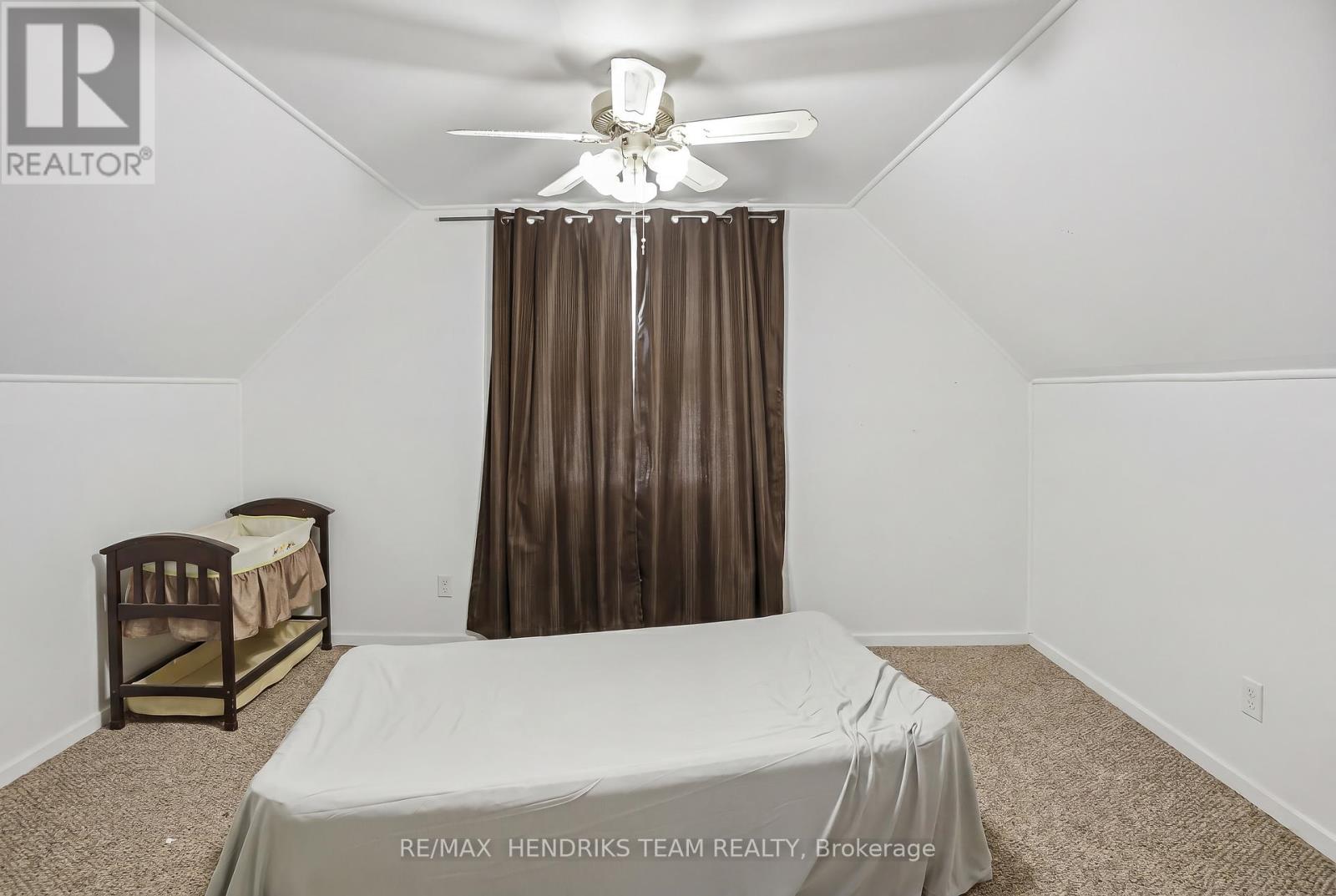 5407 Menzie Street, Niagara Falls, Ontario  L2E 2V7 - Photo 14 - X13041982