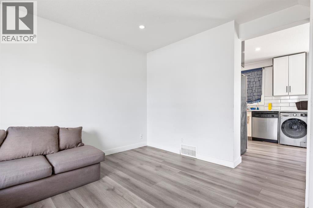 13 Martindale Boulevard Ne, Calgary, Alberta  t3j 2t8 - Photo 6 - A2302327