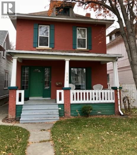 531 14 Street S, Lethbridge, Alberta  T1J 2Y1 - Photo 1 - A2304988