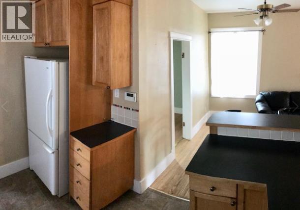 531 14 Street S, Lethbridge, Alberta  T1J 2Y1 - Photo 4 - A2304988