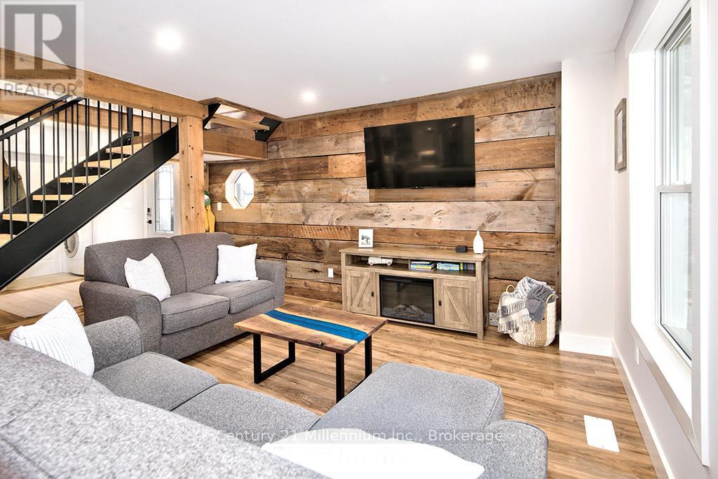 1990 3/4 Sunnidale Side Road E, Clearview, Ontario  L0M 1S0 - Photo 11 - S13041880