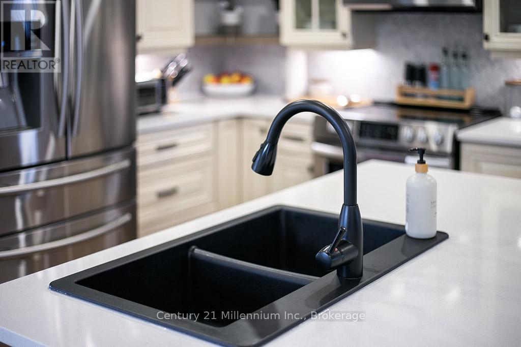 1990 3/4 Sunnidale Side Road E, Clearview, Ontario  L0M 1S0 - Photo 24 - S13041880