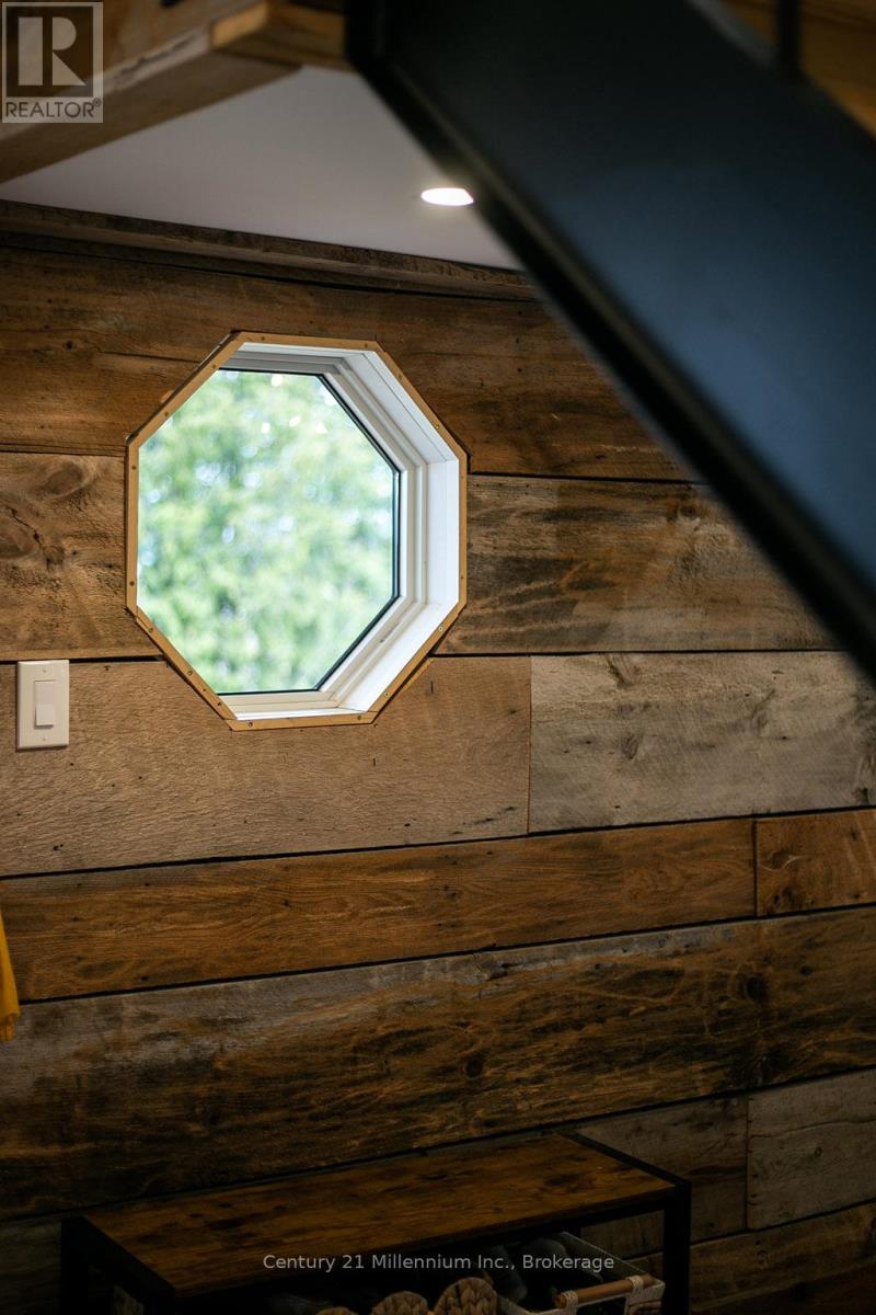 1990 3/4 Sunnidale Side Road E, Clearview, Ontario  L0M 1S0 - Photo 27 - S13041880