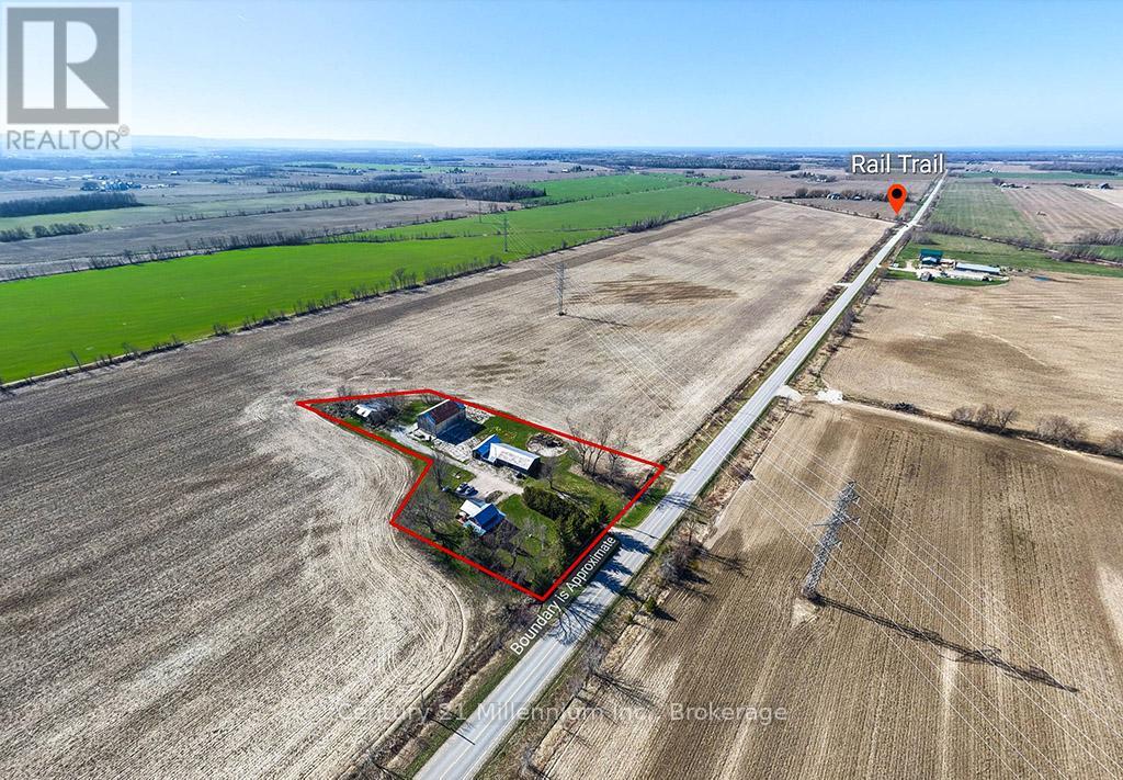 1990 3/4 Sunnidale Side Road E, Clearview, Ontario  L0M 1S0 - Photo 3 - S13041880