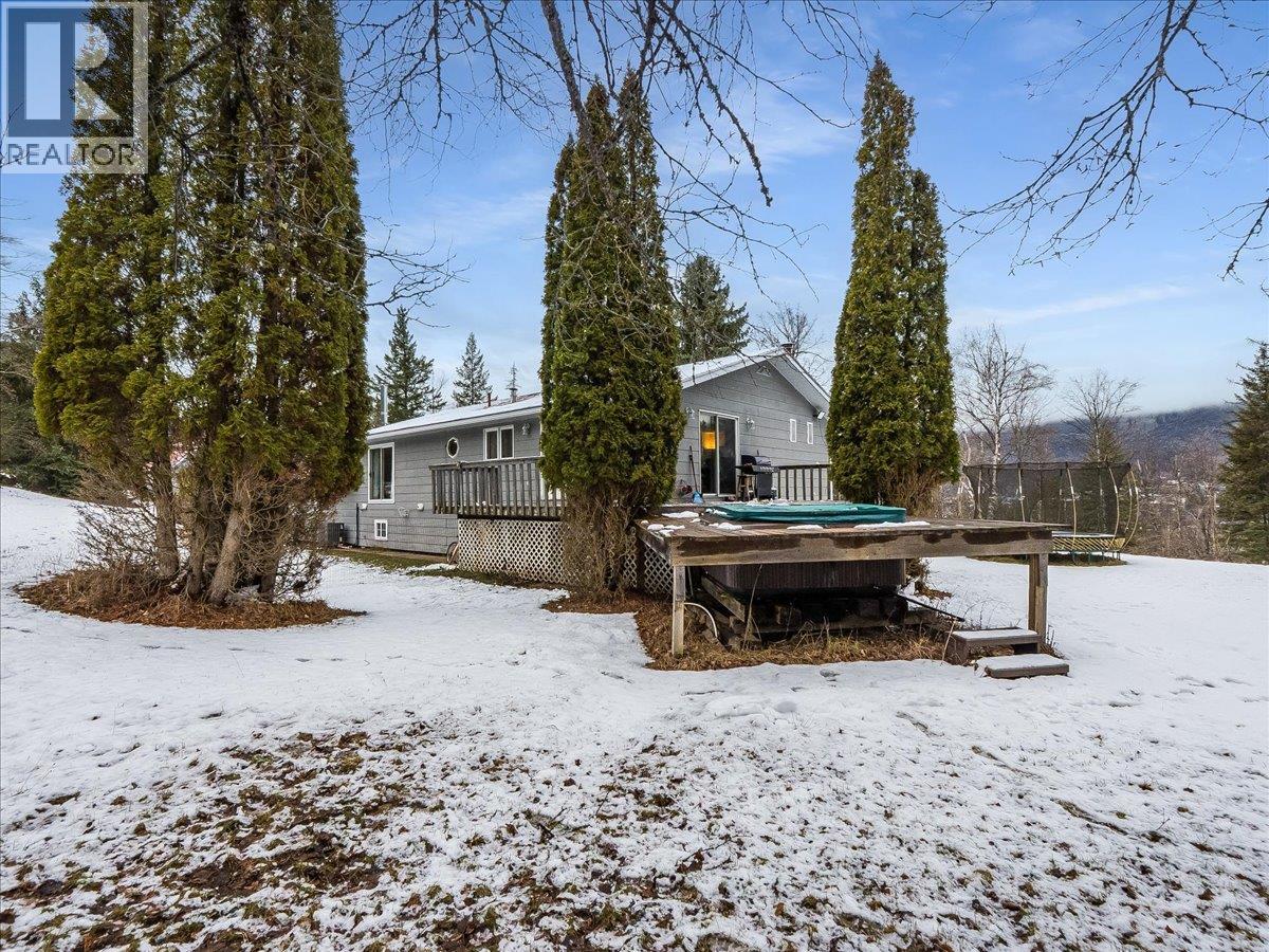 1076 Columbia Gardens Road, Fruitvale, British Columbia  V0G 1L1 - Photo 76 - 10379858