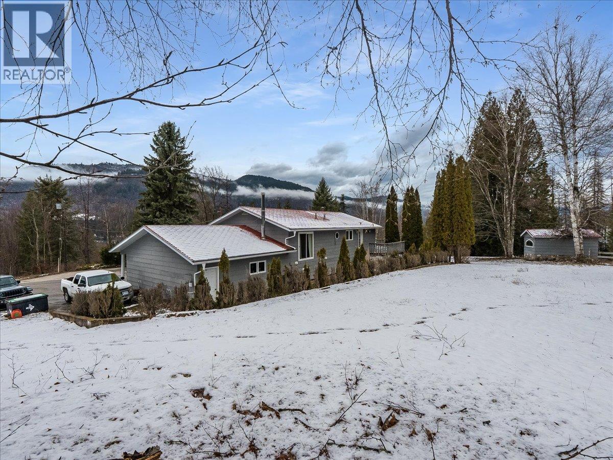 1076 Columbia Gardens Road, Fruitvale, British Columbia  V0G 1L1 - Photo 81 - 10379858