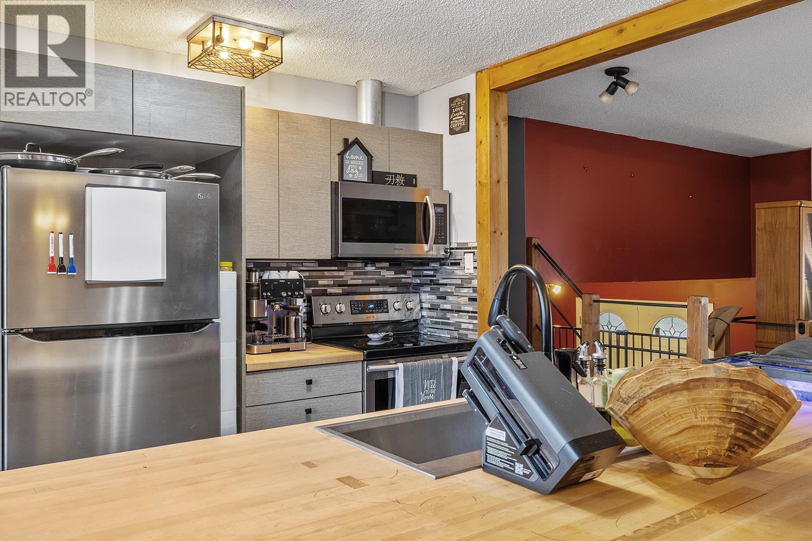 3687 Inverness Road, West Kelowna, British Columbia  V4T 1J6 - Photo 8 - 10380348