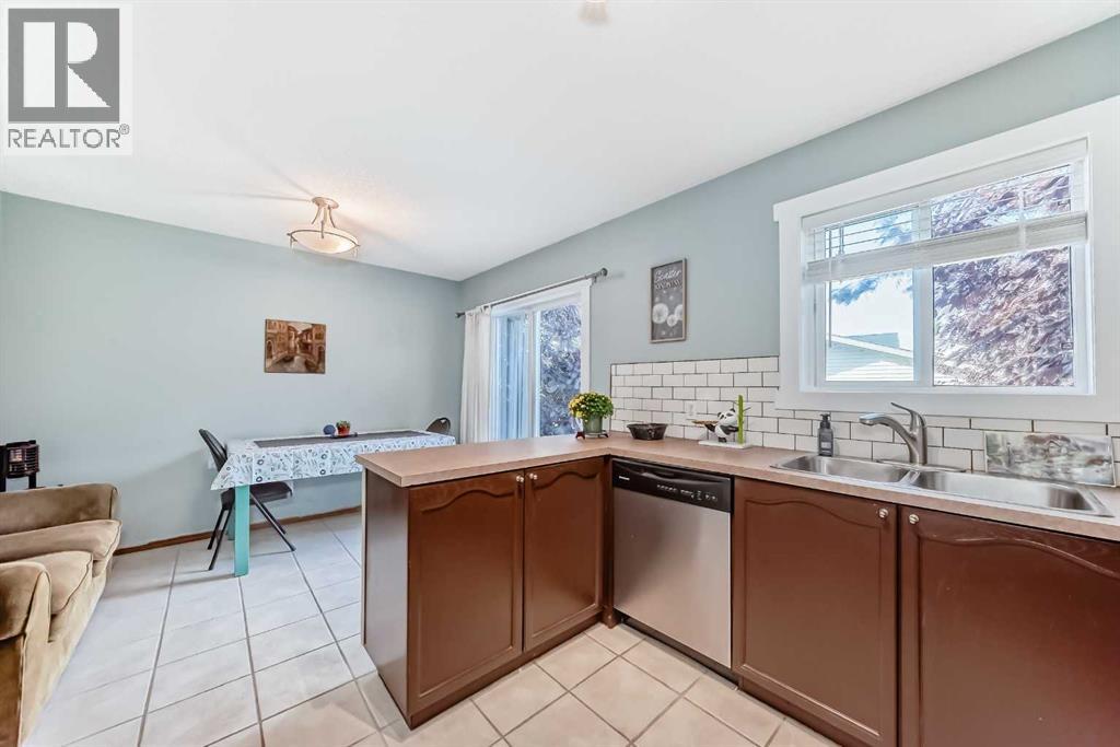 57 Martinvalley Way Ne, Calgary, Alberta  T3J 4A2 - Photo 10 - A2295201