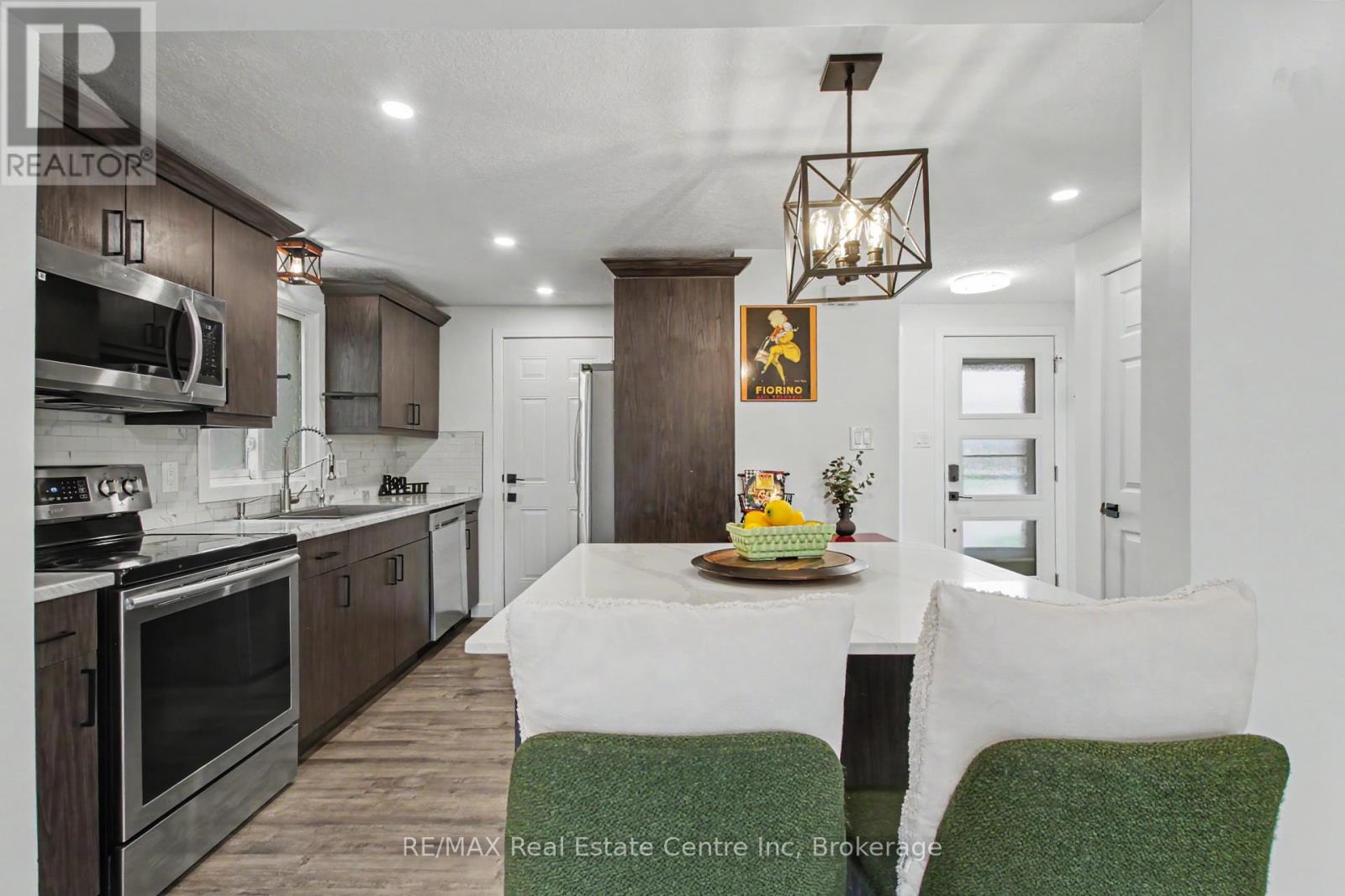 7 Wycliffe Place, Kitchener, Ontario  N2M 5J6 - Photo 12 - X13041806