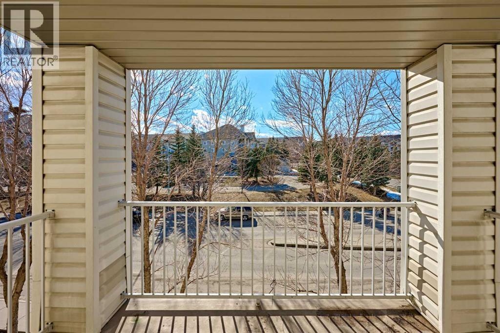 305, 2000 Somervale Court Sw, Calgary, Alberta  T2Y 4J1 - Photo 19 - A2300853