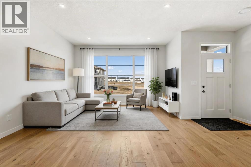 659 Chelsea Pier Run, Chestermere, Alberta  T1X 3H6 - Photo 5 - A2301086