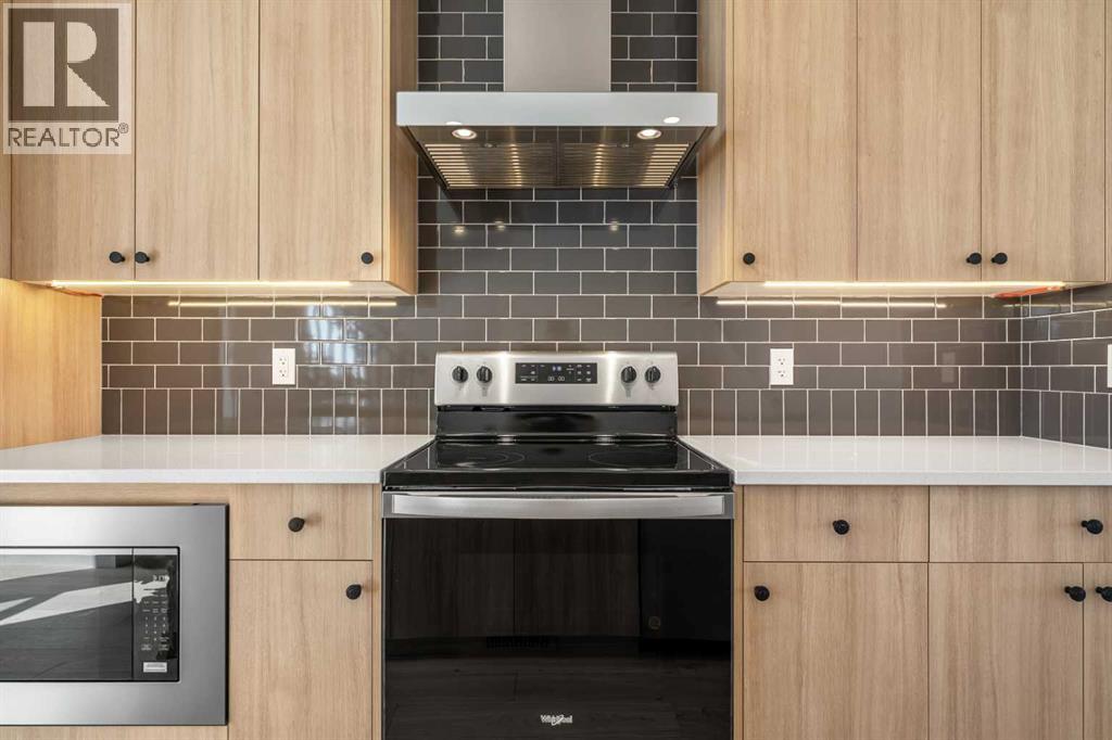 659 Chelsea Pier Run, Chestermere, Alberta  T1X 3H6 - Photo 13 - A2301086