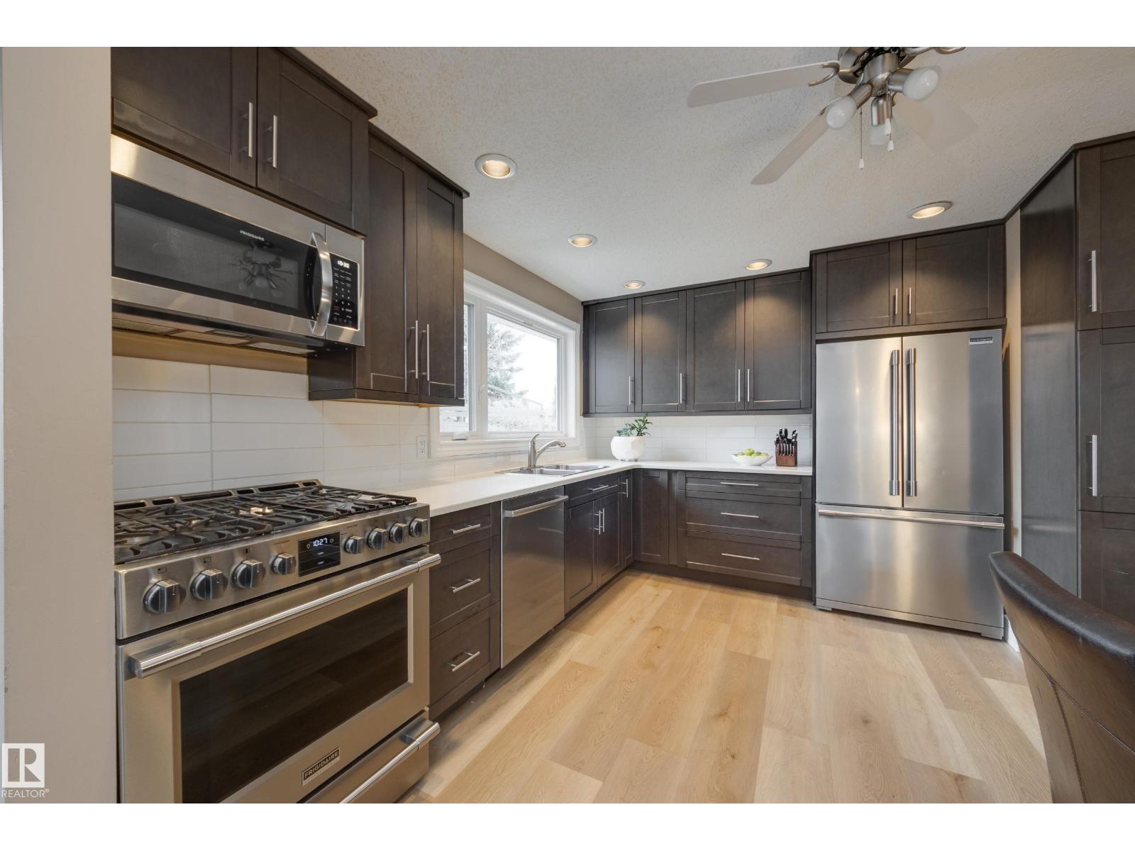 205 Groveland Pl, Sherwood Park, Alberta  T8A 3G3 - Photo 11 - E4484072