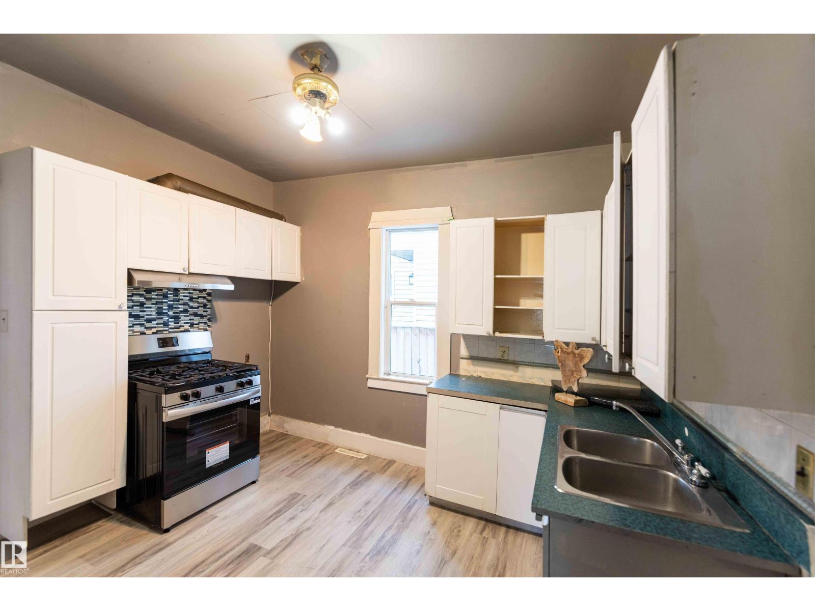 11734 87 St Nw, Edmonton, Alberta  T5B 3M7 - Photo 12 - E4484076