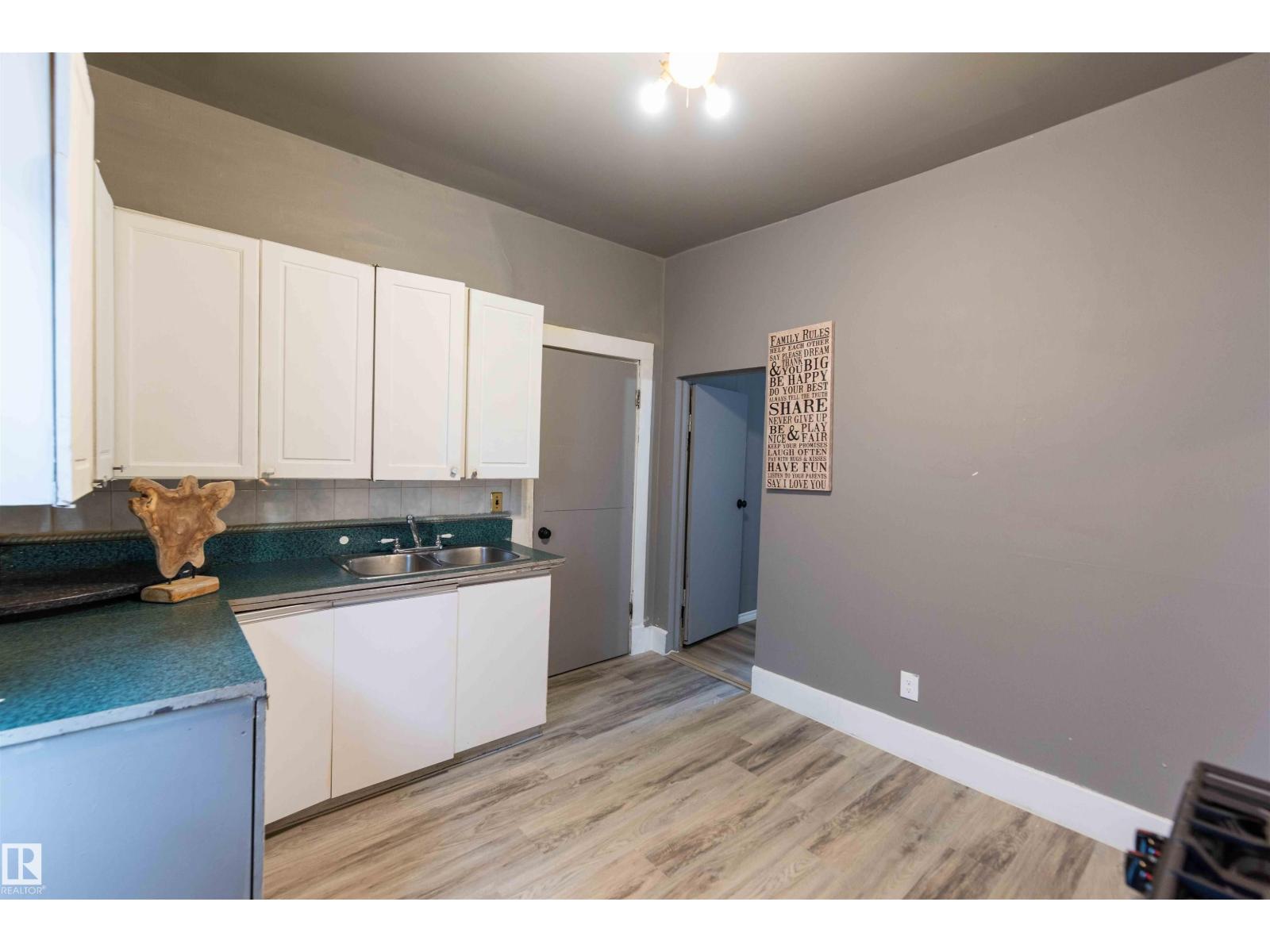 11734 87 St Nw, Edmonton, Alberta  T5B 3M7 - Photo 13 - E4484076