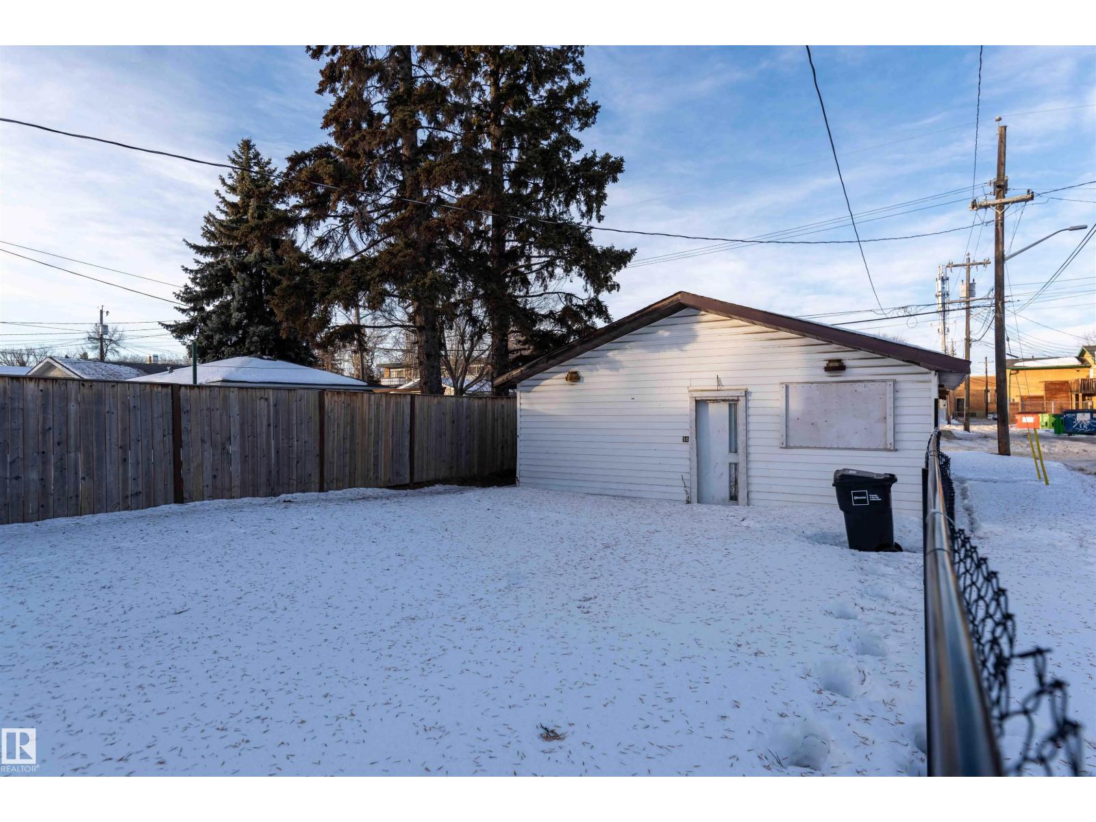 11734 87 St Nw, Edmonton, Alberta  T5B 3M7 - Photo 3 - E4484076