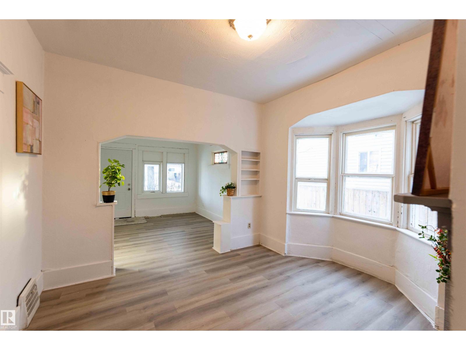 11734 87 St Nw, Edmonton, Alberta  T5B 3M7 - Photo 9 - E4484076