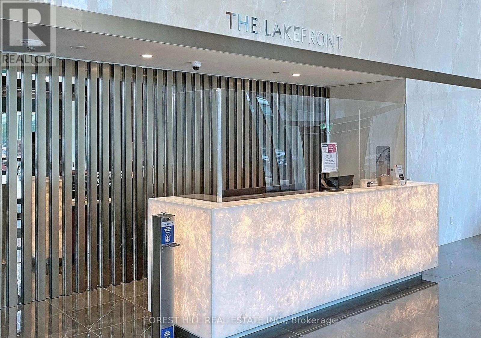 1215 - 17 BATHURST STREET Toronto (Waterfront Communities), ON M5V 0N1