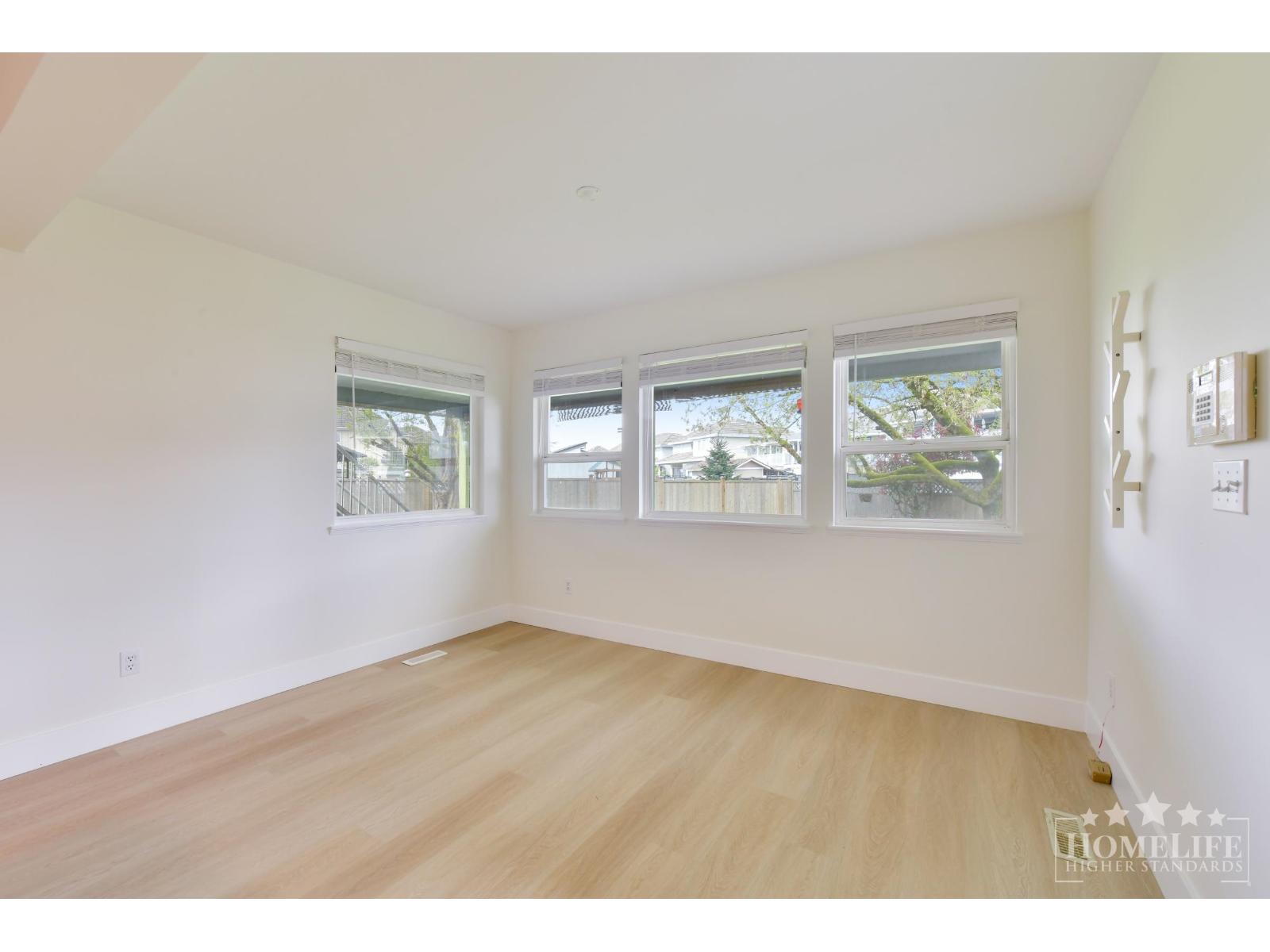 Lower House 6375 187a Street, Surrey, British Columbia  V3S 9E1 - Photo 10 - R3115585