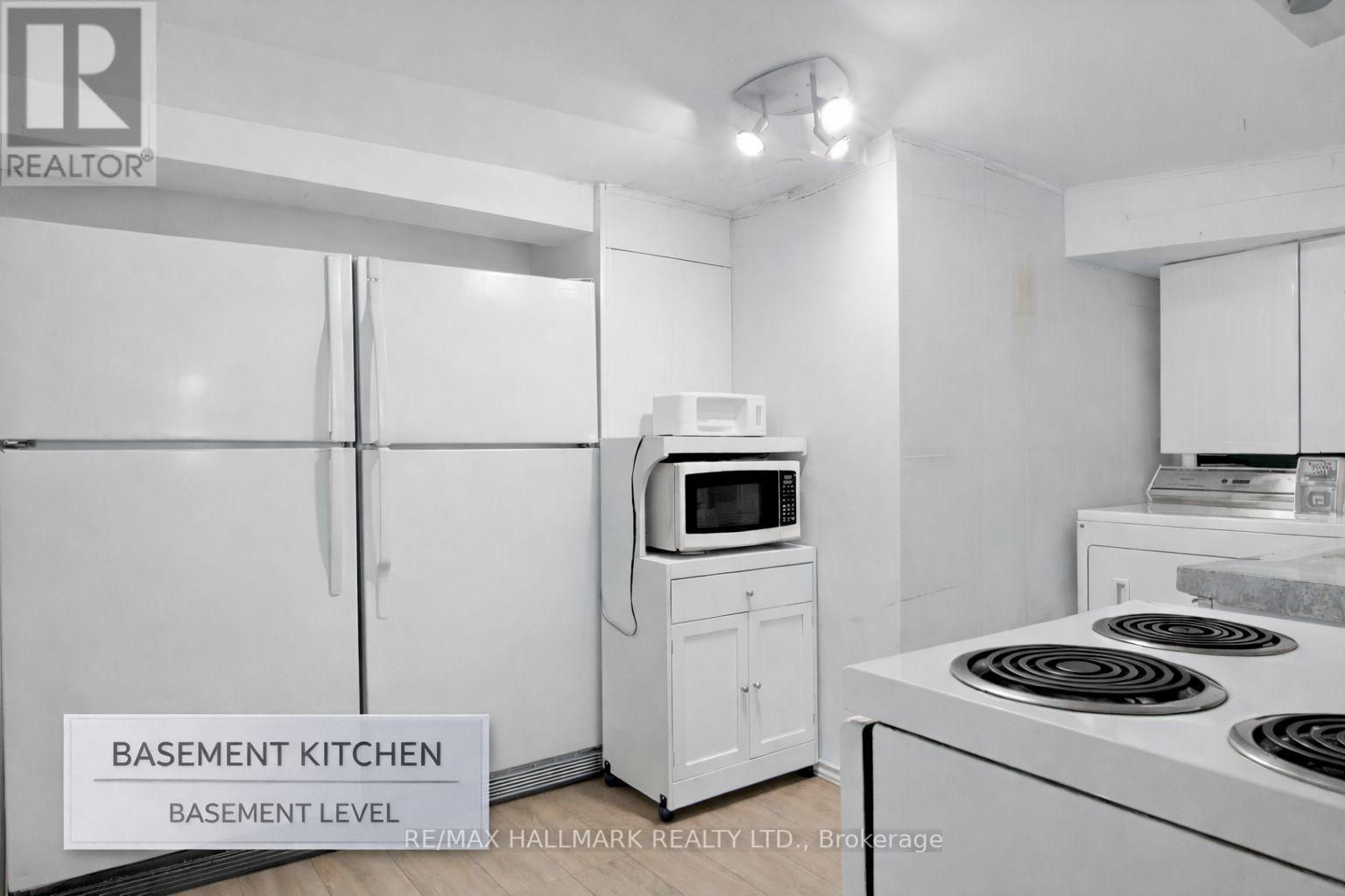 64 Green Bush Road, Toronto, Ontario  M2M 1P3 - Photo 19 - C13002080