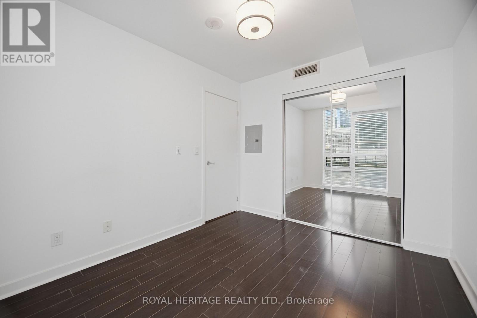 611 - 12 Yonge Street, Toronto, Ontario  M5E 1Z9 - Photo 16 - C13041604