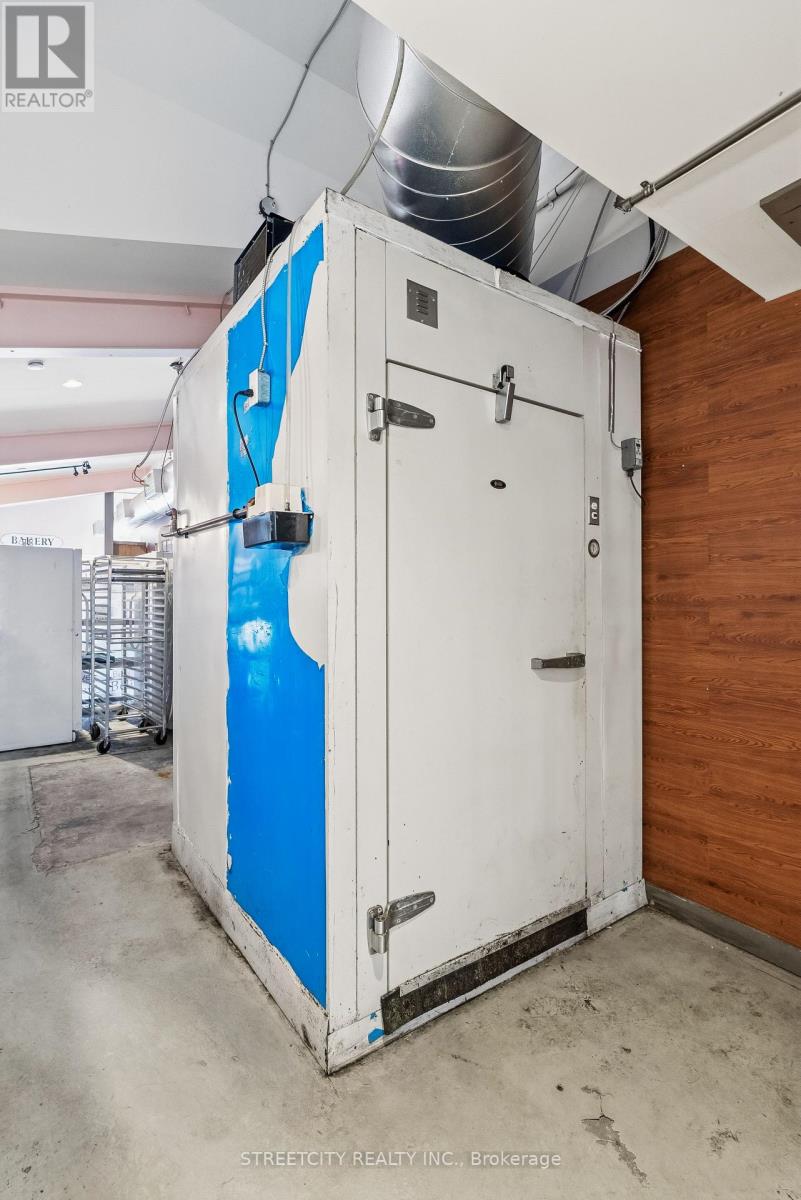 102 - 222 Wellington Street, London East, Ontario  N6B 2L3 - Photo 20 - X13041788