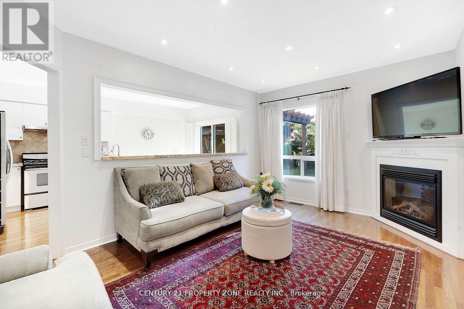 582 Plantation Gate, Newmarket, Ontario  L3X 2C2 - Photo 18 - N13041740