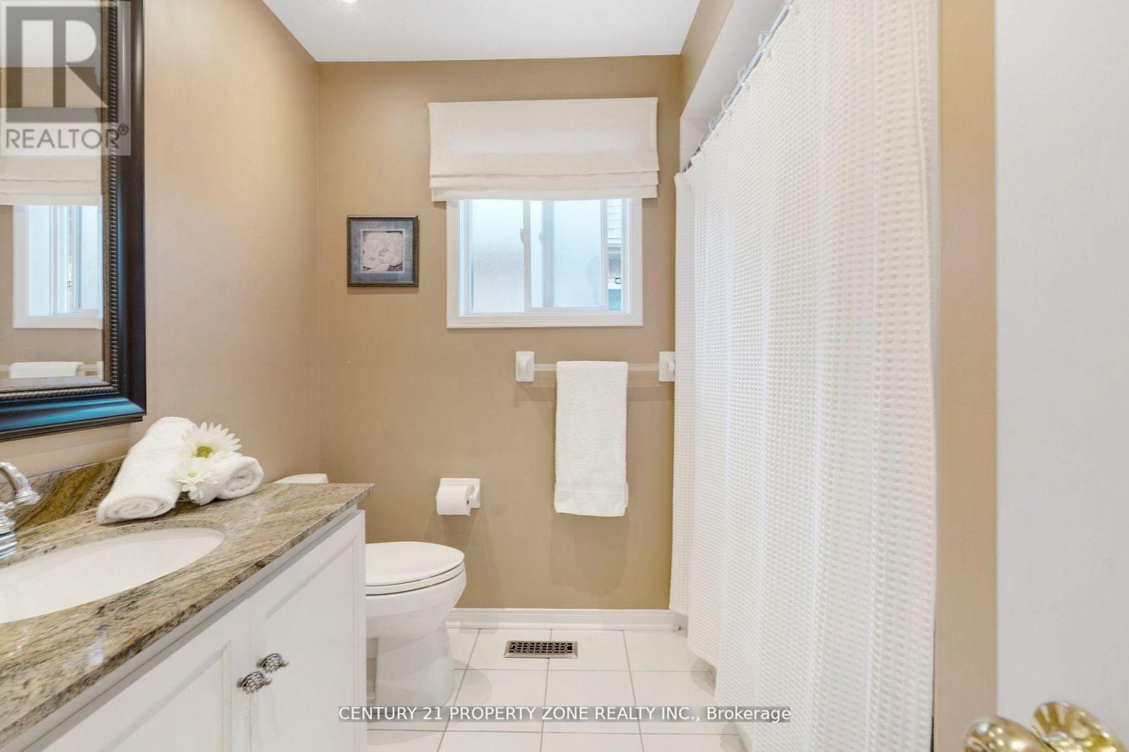 582 Plantation Gate, Newmarket, Ontario  L3X 2C2 - Photo 20 - N13041740